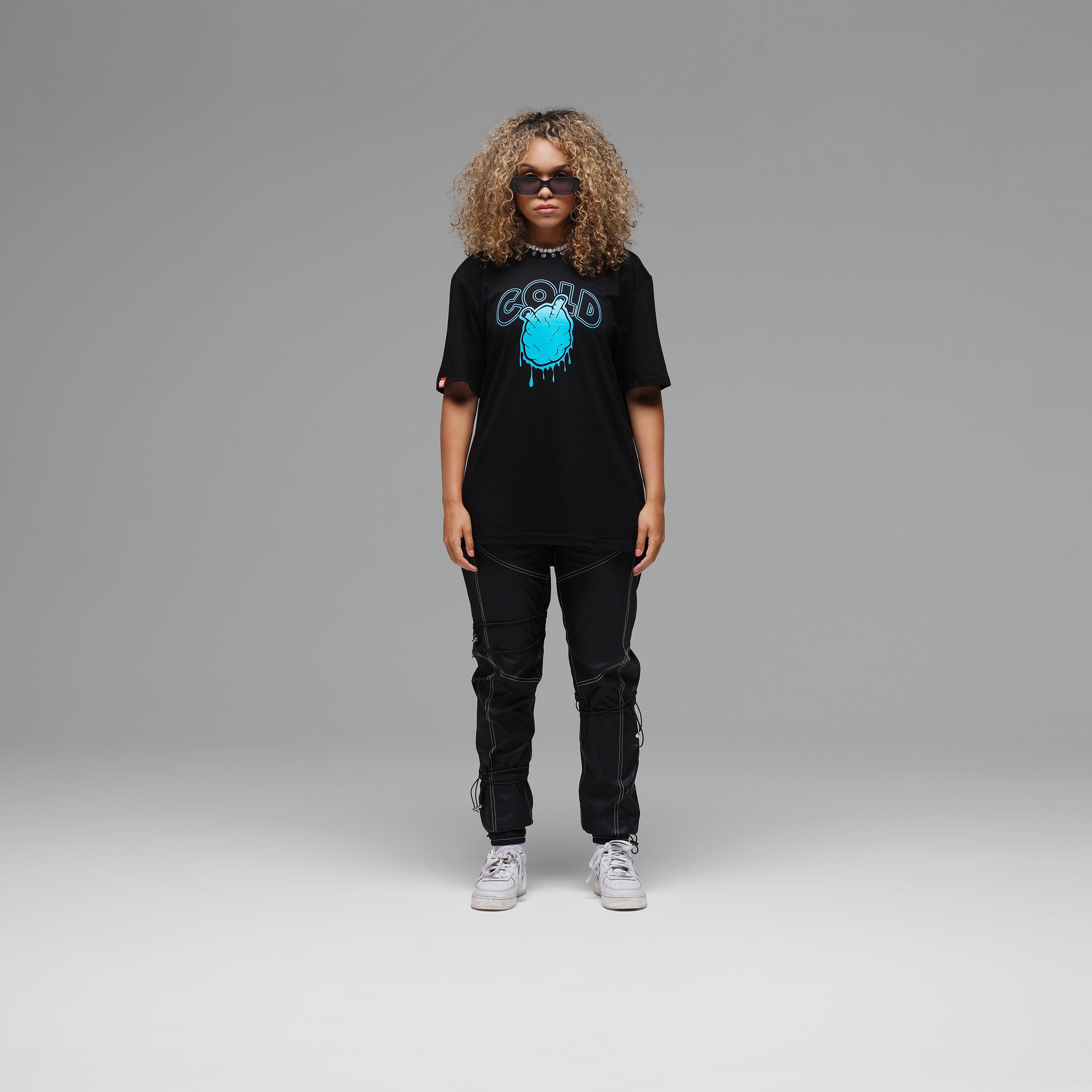 'Cold Heart' Black T-shirt By Taschan